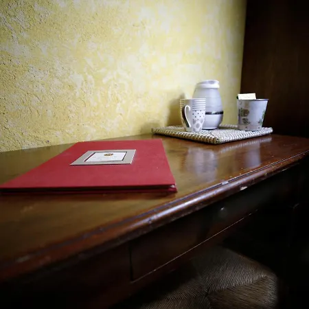 Bed & Breakfast La Di Montisi *