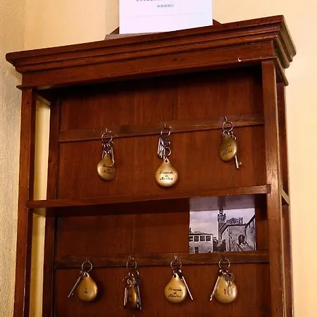 Bed & Breakfast La Di Montisi *